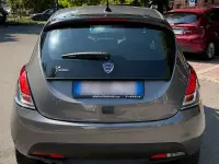 Usata Lancia Ypsilon 69 CV (50 kW) 2023 Grigio Utilitaria