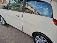 Usata Lancia Ypsilon 70 CV (51 kW) 2004 Giallo Utilitaria
