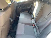 Usata Mazda 2 Comfort 92 CV (67 kW) 2023 Bianco Utilitaria