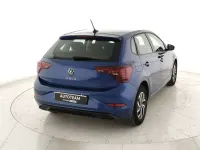 Usata VW Polo Life 95 CV (69 kW) 2023 Blu Utilitaria