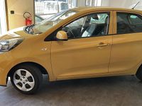 Usata Kia Picanto City 66 CV (48 kW) 2017 Giallo Utilitaria