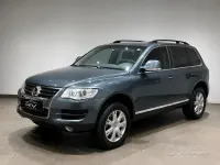 Usata VW Touareg Exclusive 174 CV (127 kW) 2007 Grigio SUV