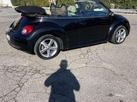 Usata VW New Beetle Cabriolet 105 CV (77 kW) 2006 Nero Cabrio