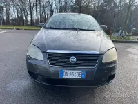Usata Fiat Croma 150 CV (110 kW) 2006 Marrone Station wagon
