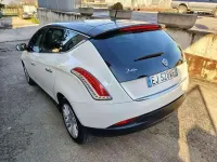 Usata Lancia Delta Platinum 120 CV (88 kW) 2011 Bianco Utilitaria