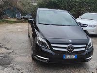 Usata Mercedes B200 Premium 135 CV (99 kW) 2012 Nero Monovolume