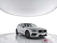 Usata Volvo V60 R-Design Momentum 150 CV (110 kW) 2020 Grigio Station wagon