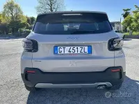 Usata Jeep Avenger Altitude 101 CV (74 kW) 2024 Grigio SUV