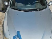 Usado Alfa Romeo 147 116 CV (85 kW) 2002 Gris Utilitario