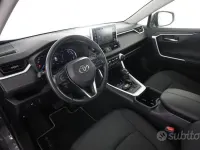 Usata Toyota RAV4 Hybrid Business Edition 178 CV (130 kW) 2022 Grigio SUV