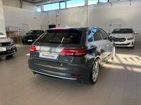 Usata Audi A3 Sportback Sport 115 CV (84 kW) 2018 Grigio Utilitaria