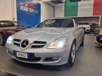 Usata Mercedes SLK350 272 CV (200 kW) 2005 Grigio Cabrio