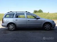 Usata Opel Astra 80 CV (58 kW) 2004 Grigio Station wagon