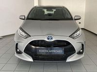 Usata Toyota Yaris Hybrid Trend 115 CV (84 kW) 2021 Grigio Utilitaria