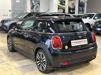 Usata Mini Cooper SE Classic 75 kW (102 CV) 2022 Blu Utilitaria