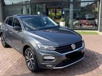 Usata VW T-Roc R-line 116 CV (85 kW) 2020 Nero SUV