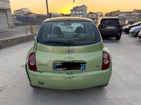 Usata Nissan Micra Tekna 82 CV (60 kW) 2005 Verde Berlina