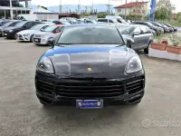 Usata Porsche Cayenne Platinum Edition 353 CV (259 kW) 2023 Nero SUV