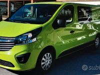 Usata Opel Vivaro 145 CV (106 kW) 2017 Verde Monovolume