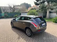 Usata Lancia Delta S 120 CV (88 kW) 2009 Grigio Utilitaria