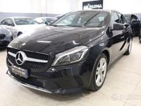 Usata Mercedes A180 109 CV (80 kW) 2016 Nero Berlina