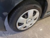 Usata Toyota Aygo Sol 68 CV (50 kW) 2006 Grigio Utilitaria