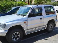 Usata Mitsubishi Pajero 100 CV (73 kW) 1999 Grigio SUV