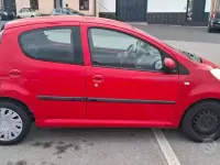 Gebraucht Citroën C1 54 PS (39 kW) 2007 Rot Kleinwagen