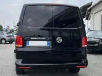 Usata VW Transporter 150 CV (110 kW) 2022 Deep black Furgone