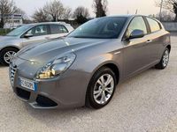 Usata Alfa Romeo Giulietta Distinctive 120 CV (88 kW) 2016 Grigio Utilitaria