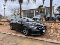 Usata Mercedes CLA200 Business 136 CV (100 kW) 2017 Nero Berlina