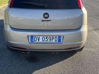 Usata Fiat Grande Punto Active 77 CV (56 kW) 2009 Grigio Utilitaria