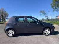 Usata Fiat Punto Dynamic 63 CV (46 kW) 2004 Utilitaria