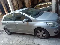 Usata Mercedes B200 Premium 140 CV (102 kW) 2010 Grigio Monovolume
