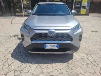Usata Toyota RAV4 Hybrid Active 218 CV (160 kW) 2022 Argento SUV