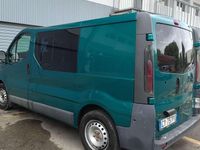 Usata Renault Trafic 135 CV (99 kW) 2006 Verde Monovolume