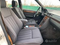 usata Mercedes E200 (124) Imp Gas-Benz 5 Marce Restyling