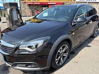 Usata Opel Insignia Country Tourer 170 CV (125 kW) 2016 Nero Station wagon