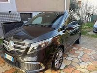 Usata Mercedes V250 190 CV (139 kW) 2023 Nero Monovolume