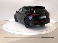 Usata VW Tiguan R-line 200 CV (147 kW) 2022 Nero SUV
