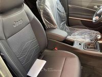 Nuova Jeep Avenger Summit 101 CV (74 kW) 2025 Giallo SUV