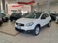 Usata Nissan Qashqai Acenta 110 CV (80 kW) 2014 Bianco SUV