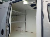 Usata Iveco Daily 136 CV (100 kW) 2022 Argento Berlina