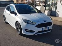 Usata Ford Focus ST-Line 125 CV (91 kW) 2017 Bianco Berlina