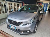 Usata Peugeot 2008 Allure 102 CV (75 kW) 2019 Grigio SUV