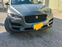 Usata Jaguar F-Pace 180 CV (132 kW) 2018 Grigio SUV