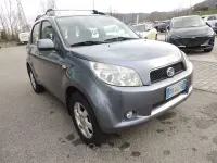 Usata Daihatsu Terios 105 CV (77 kW) 2008 Argento SUV