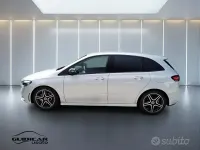 Usata Mercedes B180 AMG line 116 CV (85 kW) 2024 Argento iridio metallizzato Utilitaria