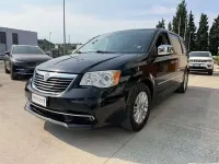 Usata Lancia Voyager Platinum 178 CV (130 kW) 2014 Nero Monovolume