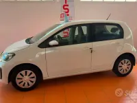 Usata VW up! 60 CV (44 kW) 2017 Bianco Utilitaria